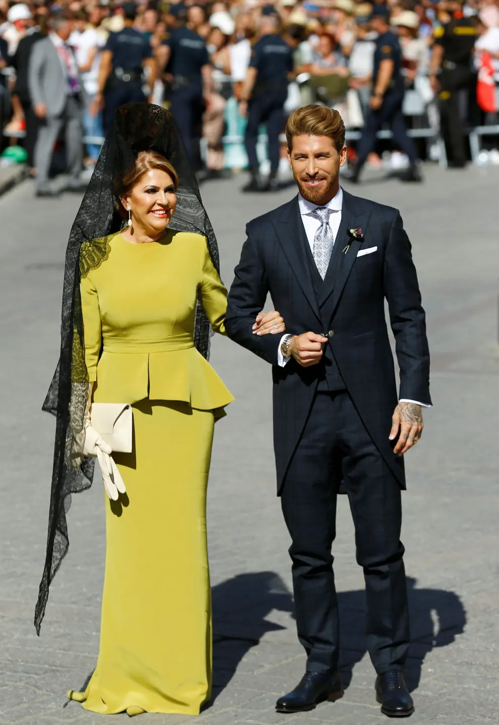 Real Madrid captain Sergio Ramos stands next to his mother Paqui Garcia at his wedding with Pilar Rubio at the cathedral in Seville, Spain June 15, 2019. REUTERS/Marcelo del Pozo [[[REUTERS VOCENTO]]] SOCCER-SPAIN/RAMOS-WEDDING
