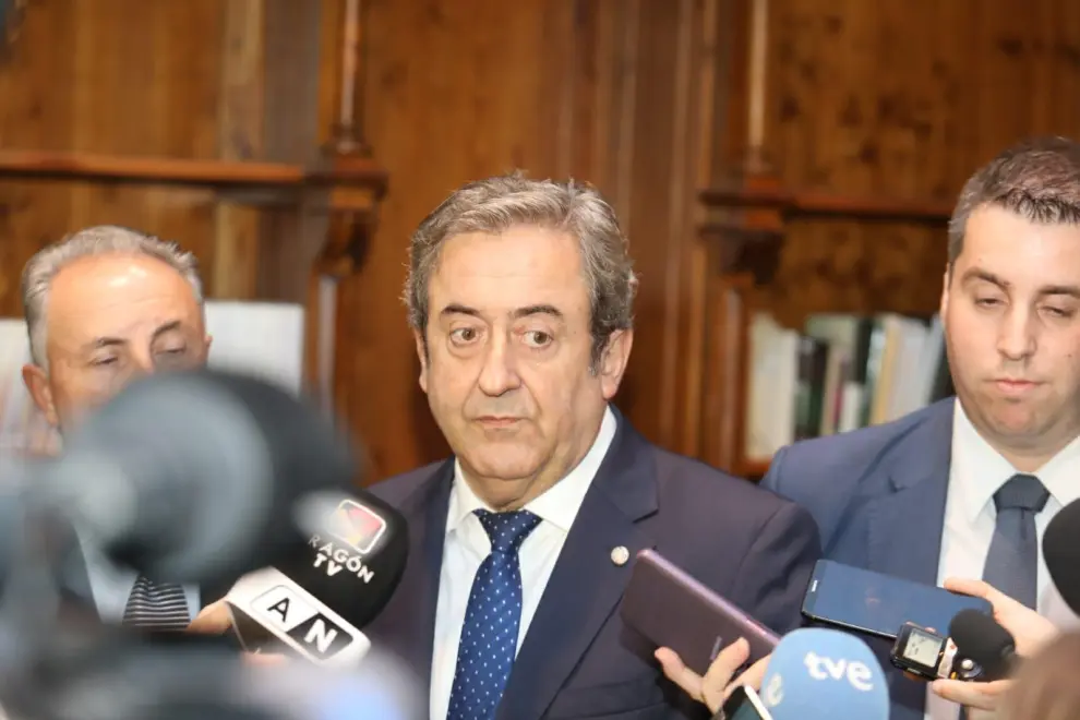 El fiscal del Supremo Javier Zaragoza habla en Huesca del juicio del 'procés'.