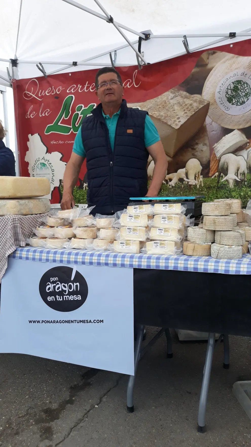 En el mercado también habrá quesos artesanales de La Litera.