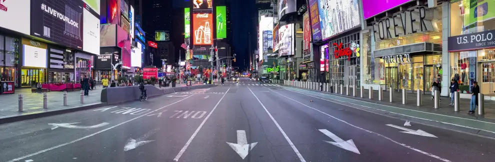 Avenidas y parques casi desiertos en Nueva York
