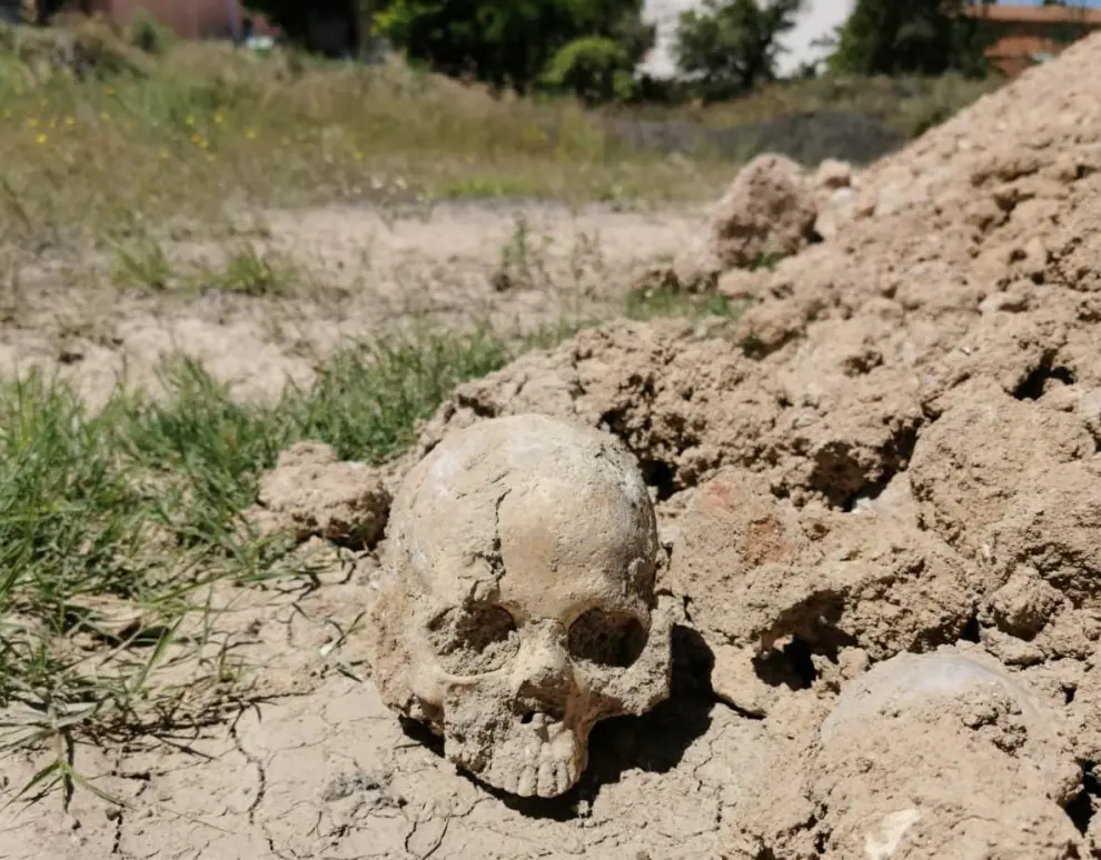 Hallados restos humanos en unas obras en Fuentes de Ebro