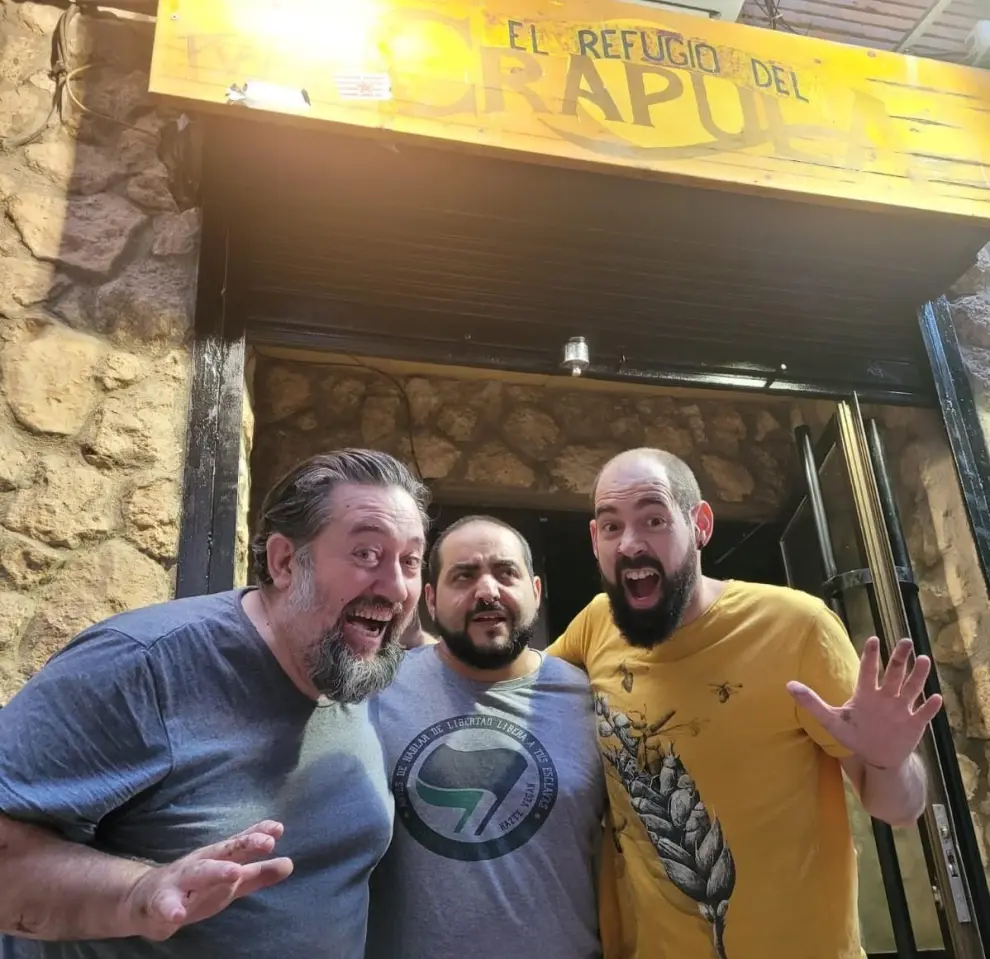 Vuelve El Crápula convertido en el nuevo templo de la comedia de Zaragoza