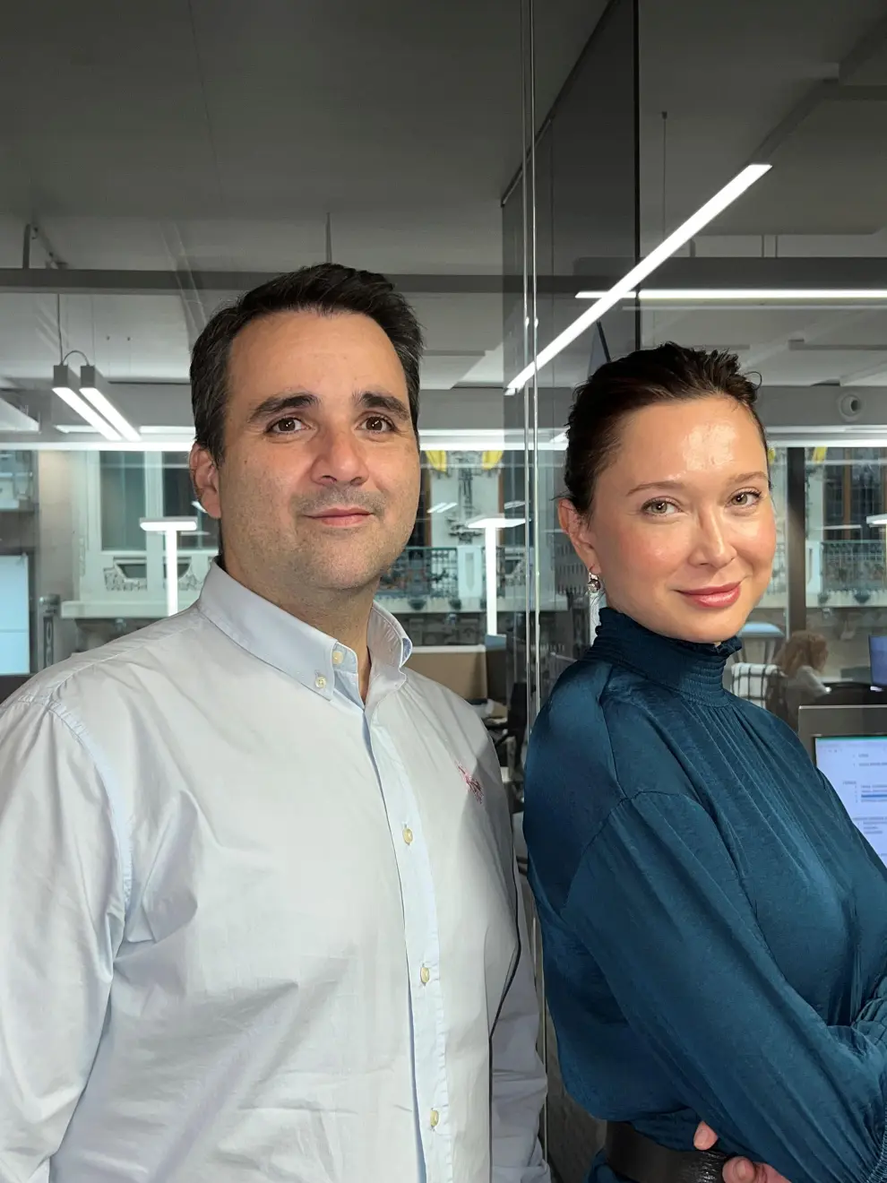 Óscar López-Blanco Ezquerra y Katerina Kokurina, fundadores de Panel Sandwich Group