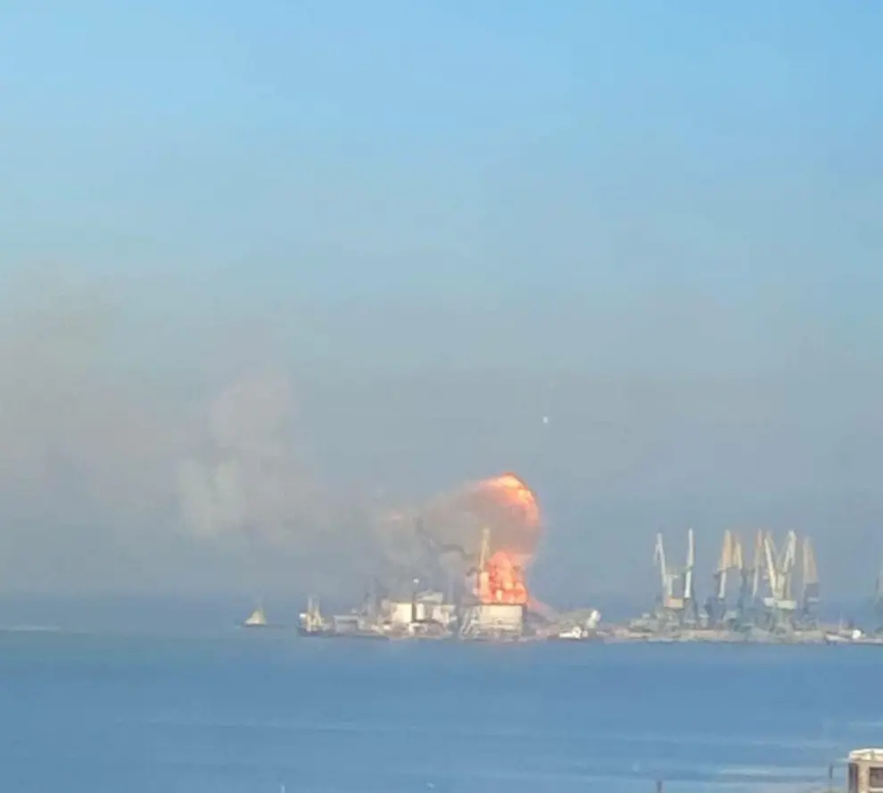 Ucrania destruye un barco ruso