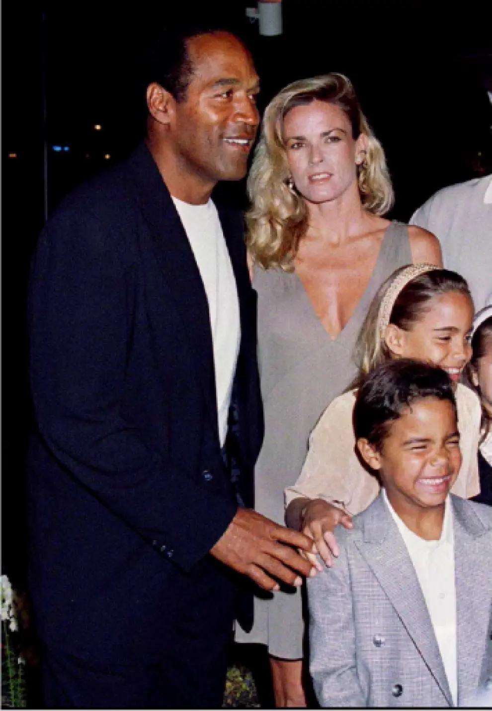 O.J. Simpson, con sus hijos y su exesposa Nicole Brown