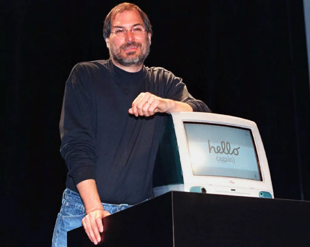 Jobs volvió a Apple en 1997 con el iMac bajo el brazo