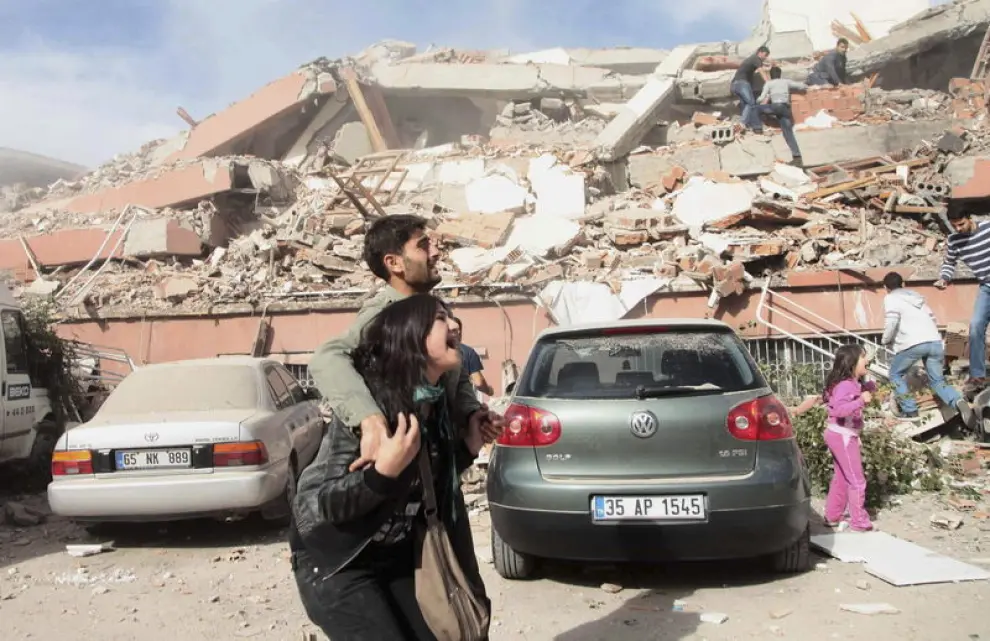 Fuerte terremoto en el este de Turquía