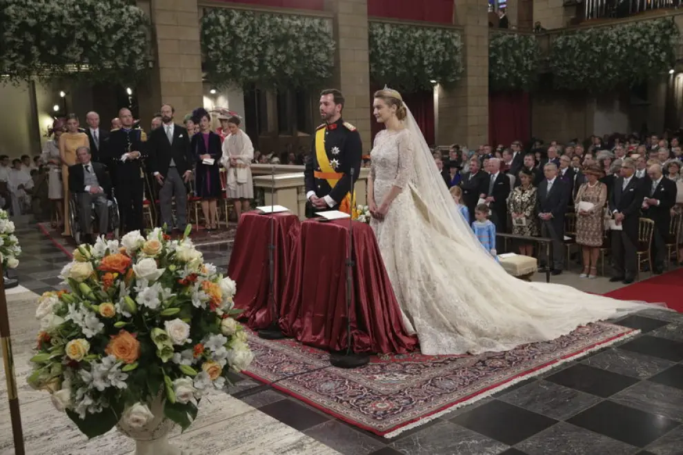 Los príncipes Guillermo Jean-Claude Hollerich y Stéphanie de Lannoy se han casado en una ceremonia a la que han asistido representantes de las principales familias de toda Europa