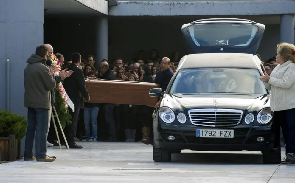 Funeral por una de las chicas fallecidas en la avalancha en el Madrid Arena