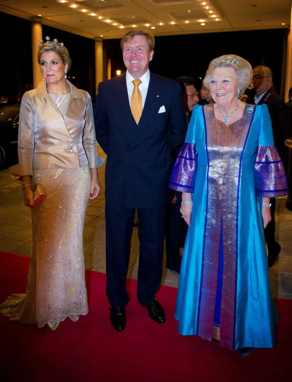 La reina Beatriz de Holanda ha abdicado en favor del príncipe Guillermo.