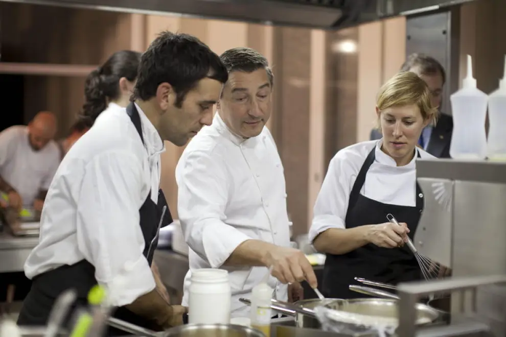 El chef español Joan Roca, del Celler de Can Roca, participó en Sao Paulo en un evento gastronómico con sabor a Mediterráneo.