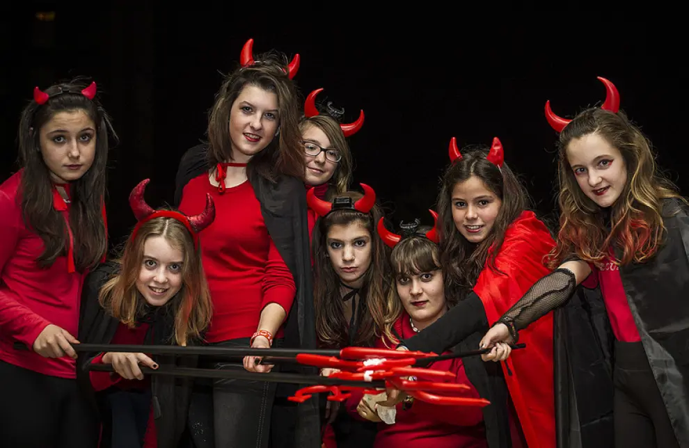 Vampiros, brujas, fantasmas y sobre todo, calabazas. Zaragoza celebra Halloween.