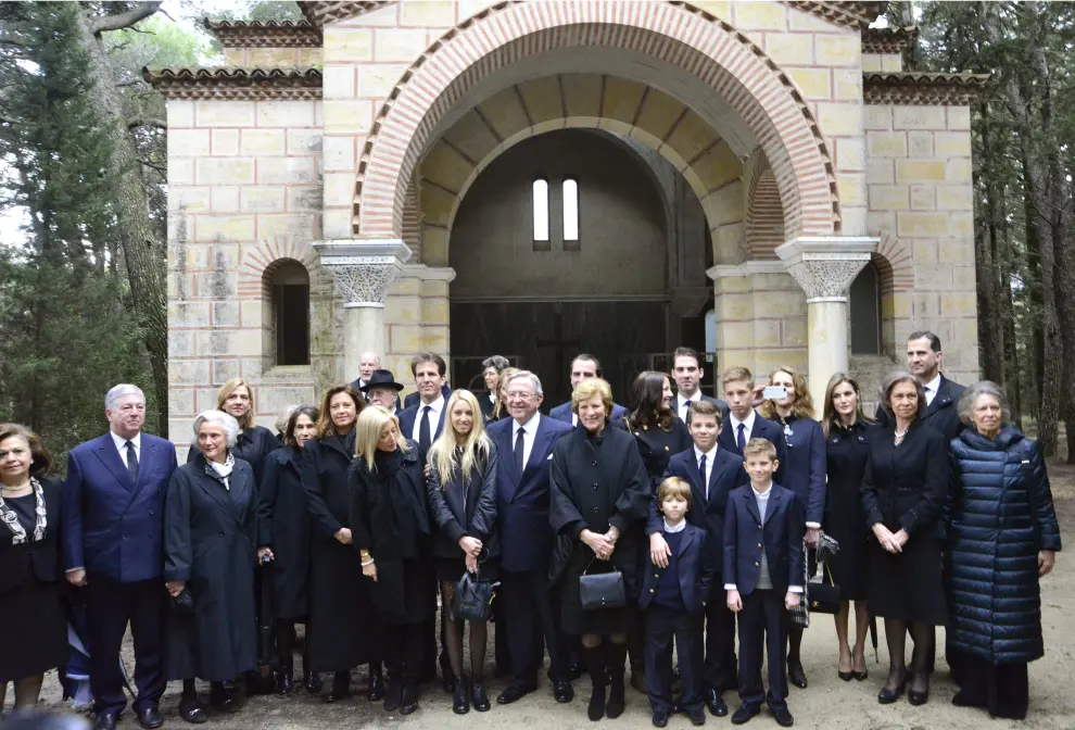 La Familia Real visita Grecia en el 50 aniversario de la muerte del rey Pablo I