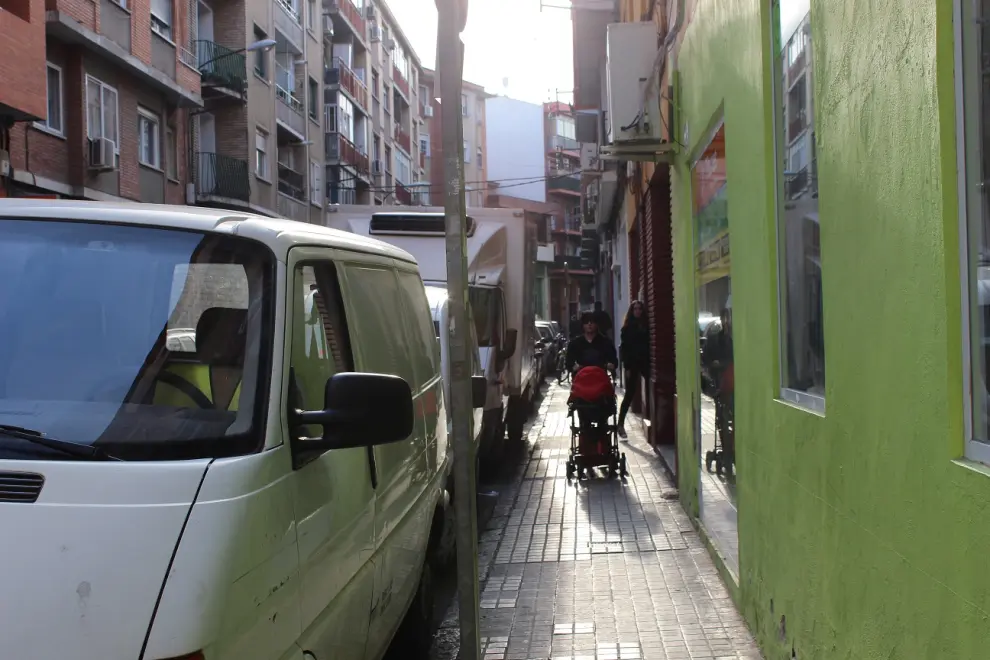 Calle de Daroca sin reformar del barrio de Delicias en Zaragoza