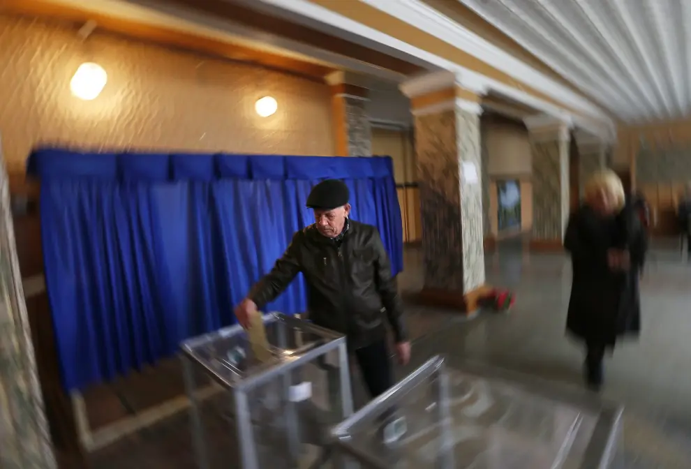 Jornada de referéndum en Crimea