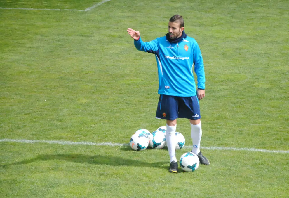 Luis García, en un entrenamiento del Real Zaragoza