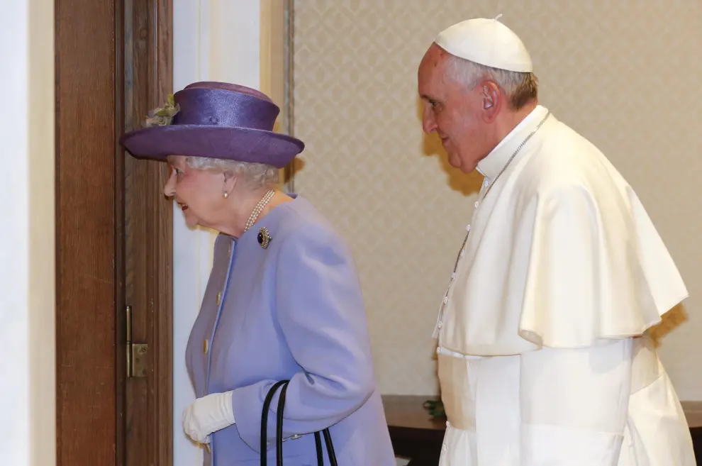 Encuentro entre Isabel II y el Papa