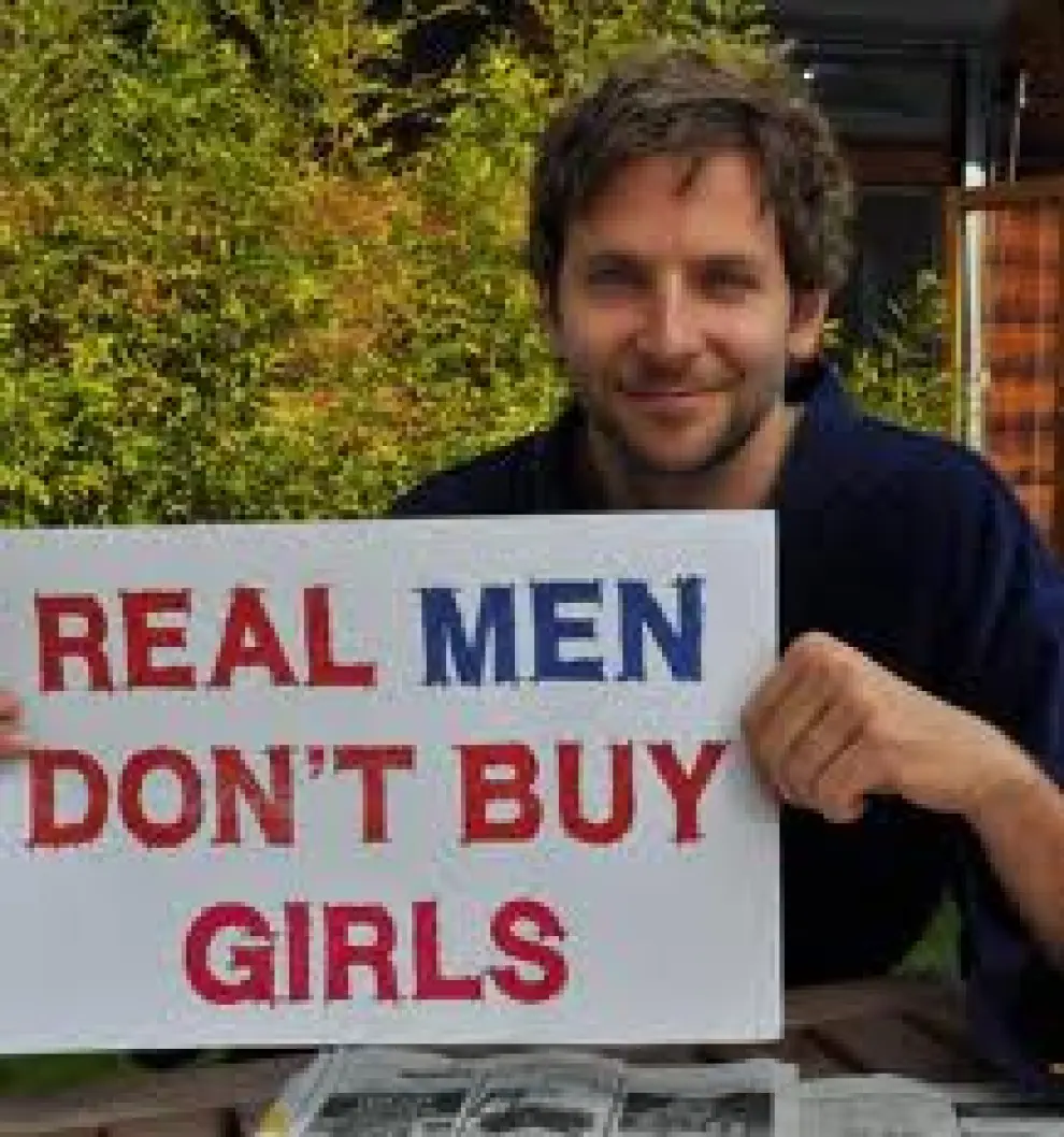Bradley Cooper, tampoco compra niñas