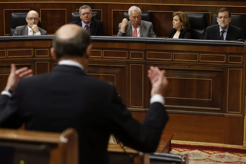 Rajoy y Rubalcaba en la sesión de control en el Congreso