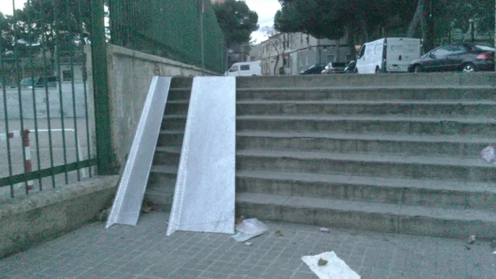 "En el barrio de Torrero puede haber dificultades para bajar estas escaleras