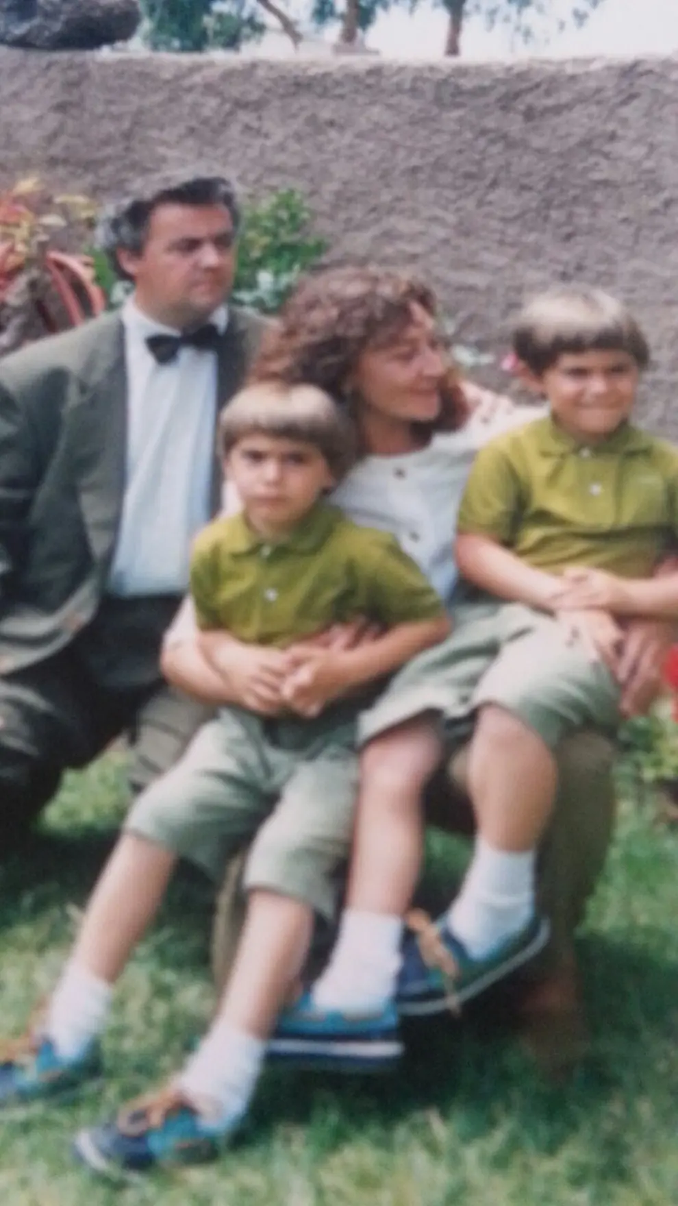 José Luis Casaus y Elena Lupiáñez, con sus hijos Yuri y Boris.