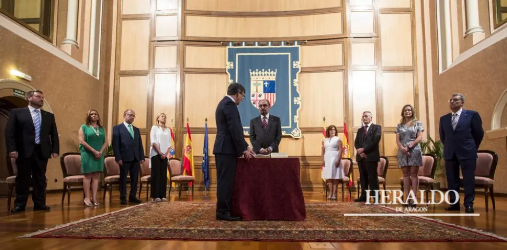 Toma de posesión del nuevo Gobierno de Aragón en el edificio Pignatelli de Zaragoza el 6 de julio.