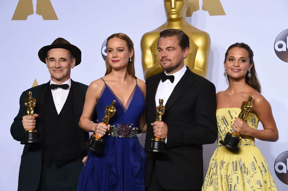 DiCaprio e Iñarritu se alzaron con los Óscar a mejor actor y mejor director por 'El Renacido'