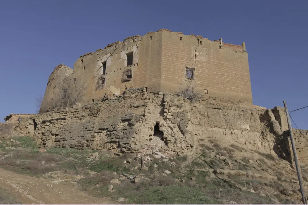 muro del castillo de Argavieso