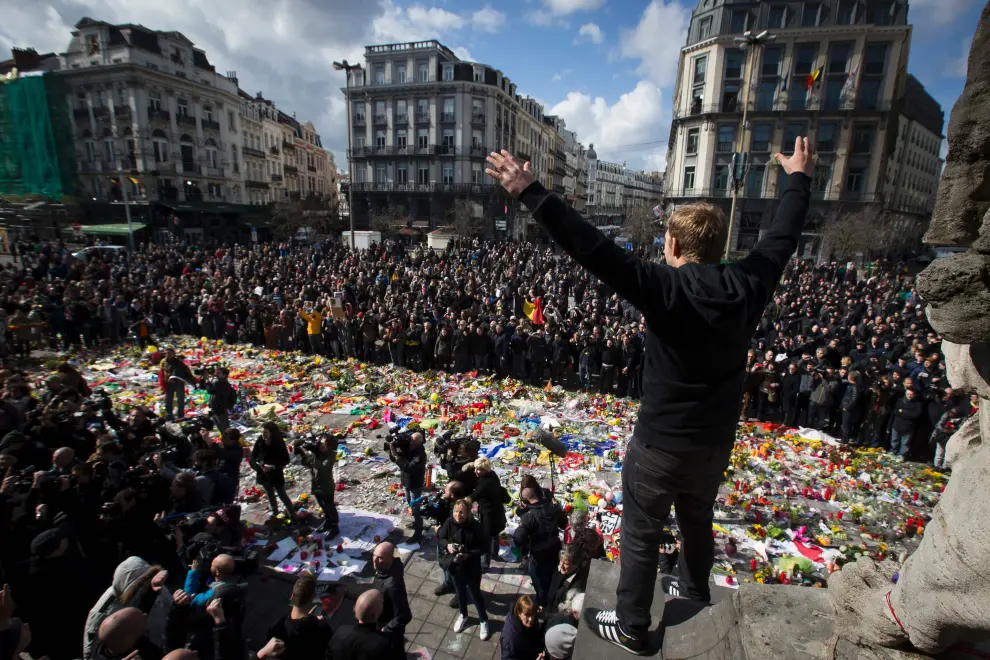 Concentración en Bruselas interrumpida por radicales