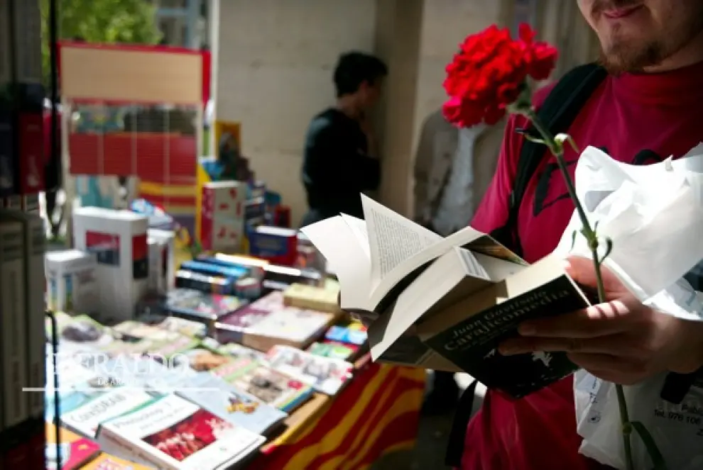Feria del Día del Libro 2003 en el paseo de la Independencia de Zaragoza