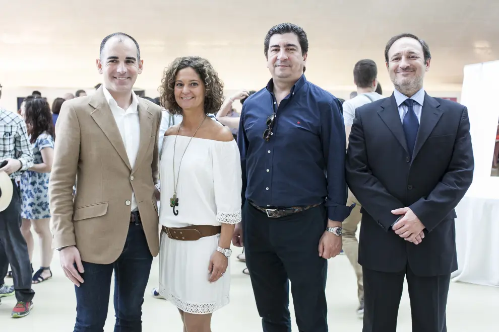 César Palacín, Cristina Martínez, Chema Lasheras y Alberto López, en el Palacio de Congresos.