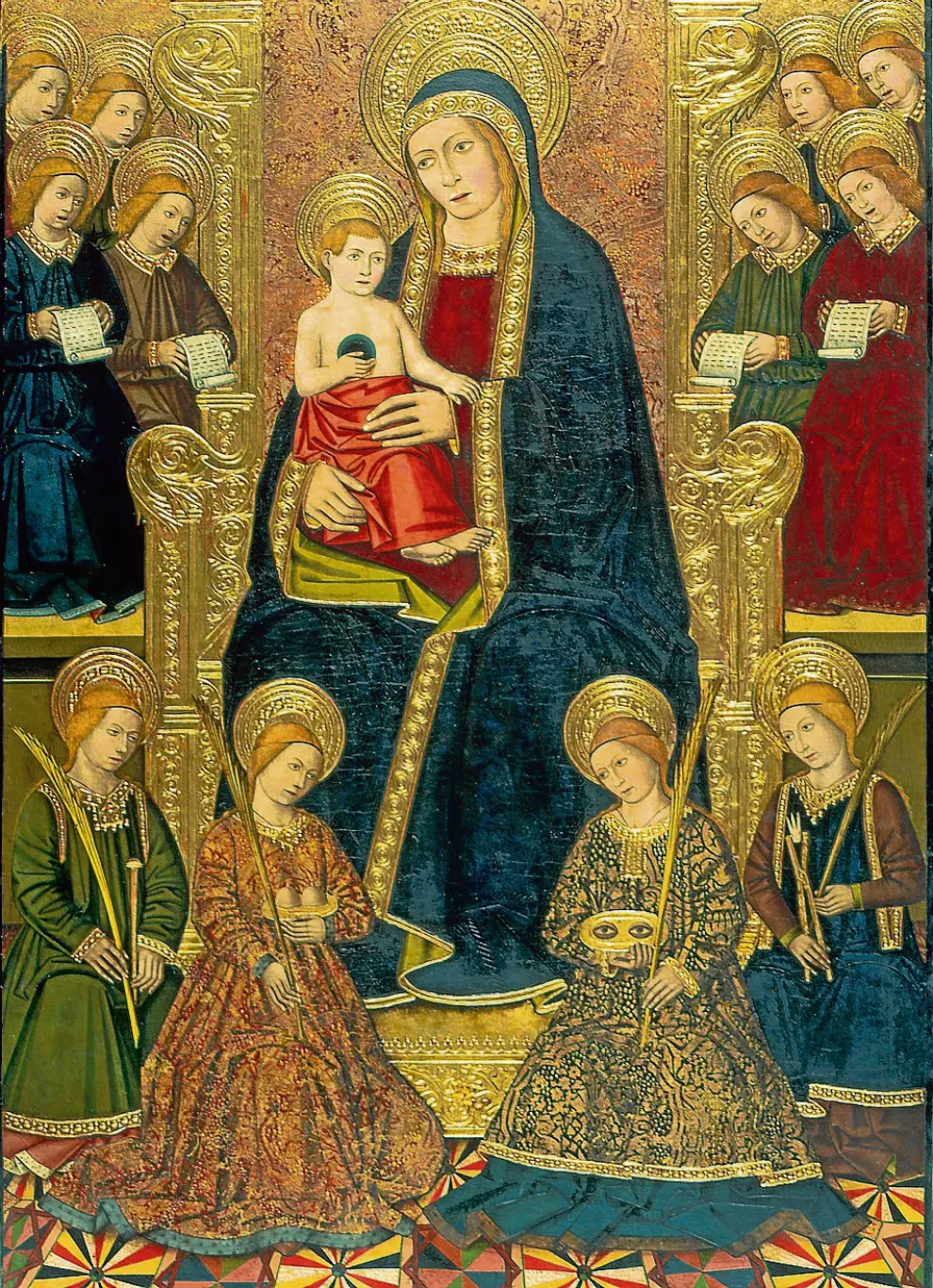 1. Virgen de Maluenda. Salió en los años 40-50. Era parte del retablo gótico de la iglesia de Santa María de Maluenda (1477). Hoy, en el Palacio de la Generalitat de Barcelona.