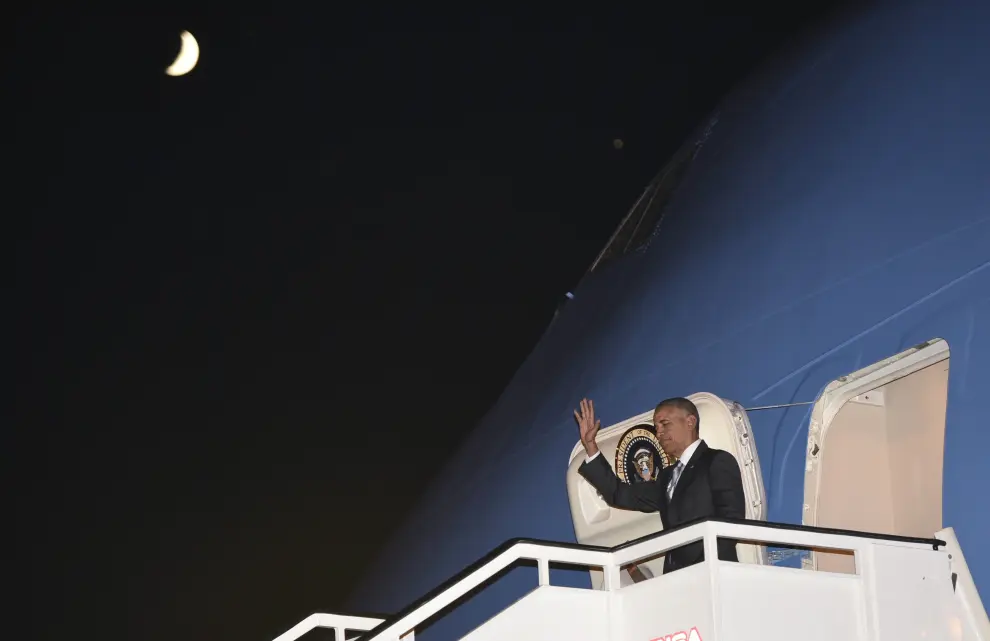 Obama aterriza en la base de Torrejón de Ardoz