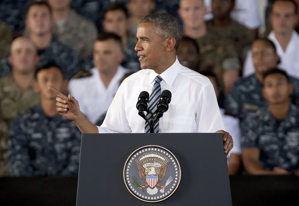 Obama se despide de España en la base naval de Rota