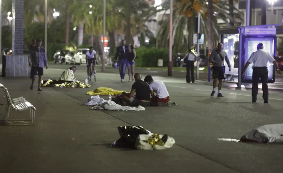 Imágenes posteriores al atentado en Niza