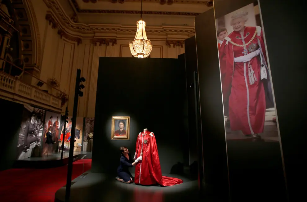 ?Isabel II, 90 años de moda en el palacio de Buckingham