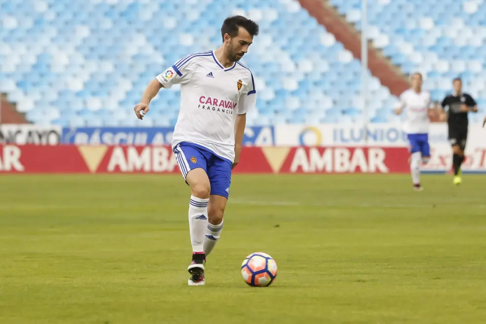Manu Lanzarote, autor del gol de la victoria, reaparecía en La Romareda.