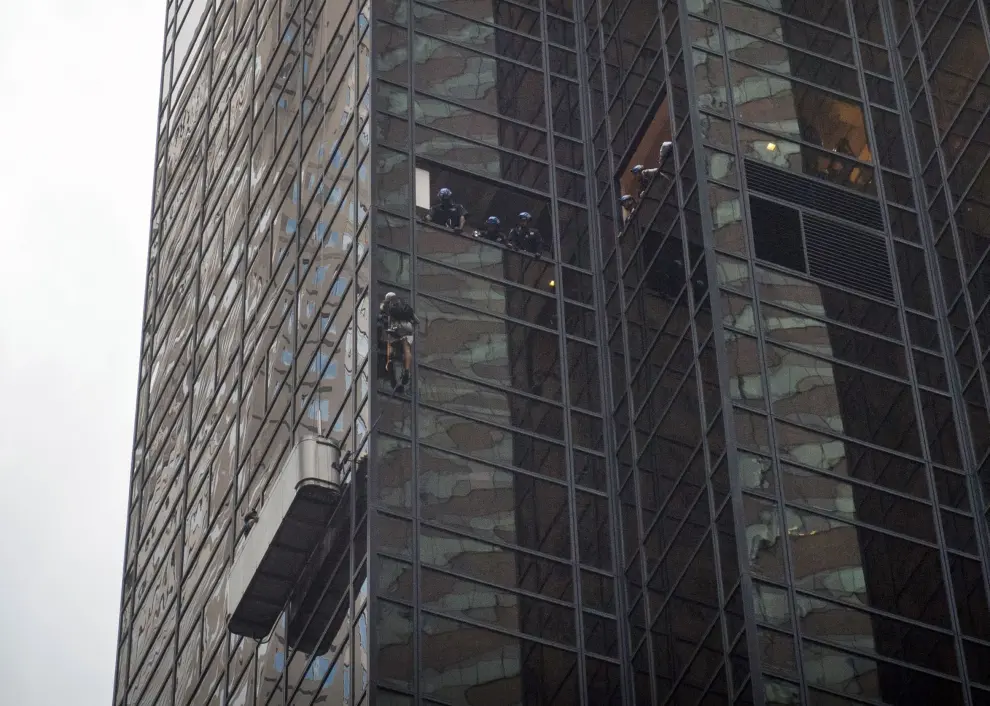 Detenido un hombre cuando estaba escalando la torre Trump de Nueva York