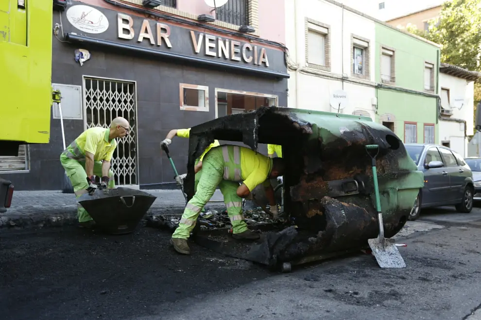 Cadena de incendios de contenedores en Torrero