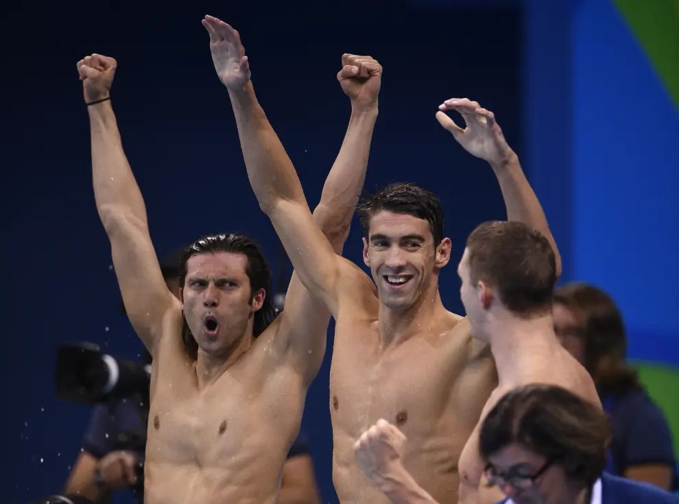 Broche de oro de Michael Phelps a su carrera olímpica