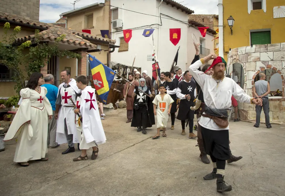 Los pasacalles medievales recorrieron y animaron ayer las calles de Torralba.
