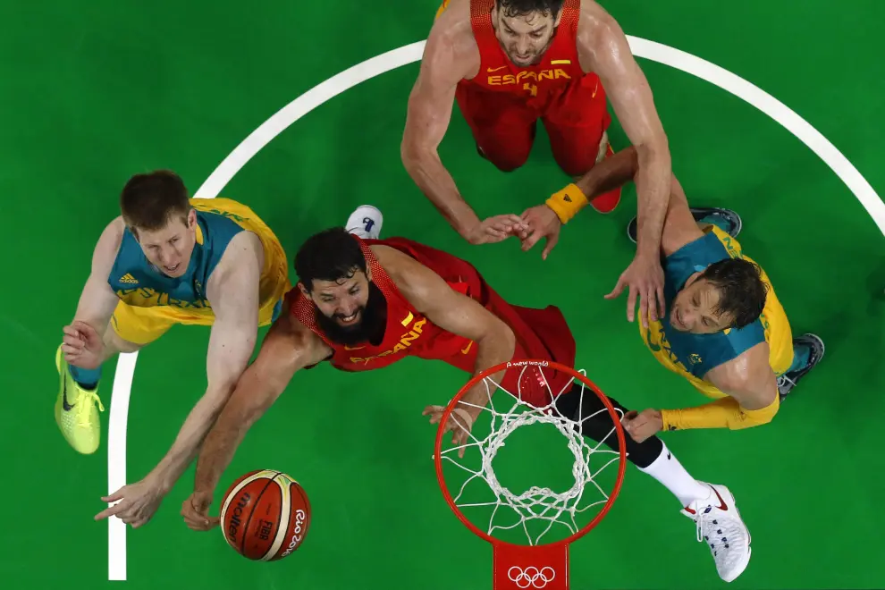 España logra el bronce en baloncesto