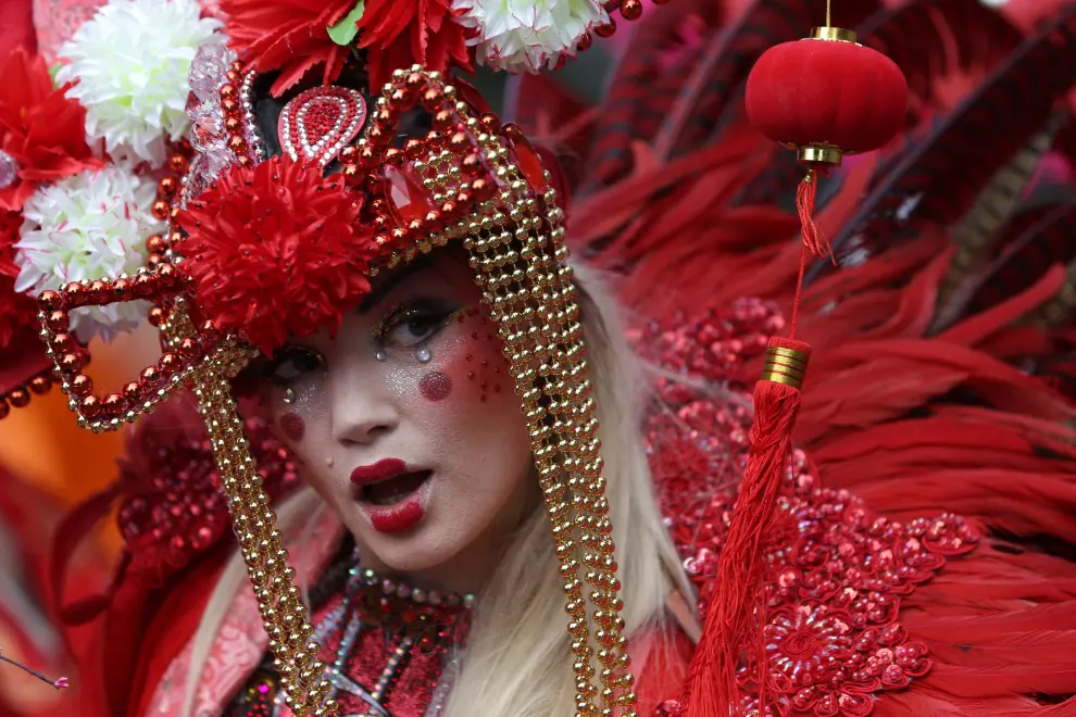 Ritmos afrocaribeños toman Notting Hill durante el gran desfile del carnaval