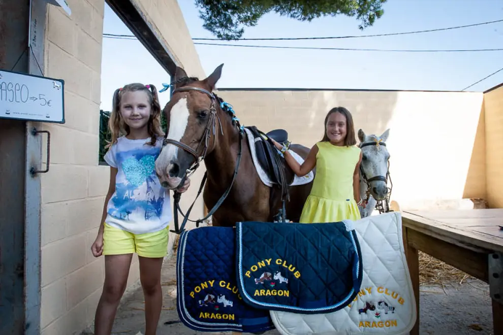 Para los más pequeños, el Pony Club Aragón también ofrece algunas actividades.