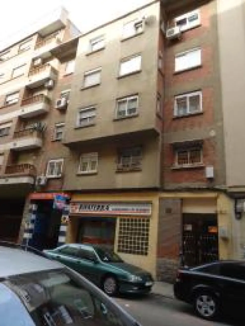 Algunos de los pisos rebajados en Zaragoza