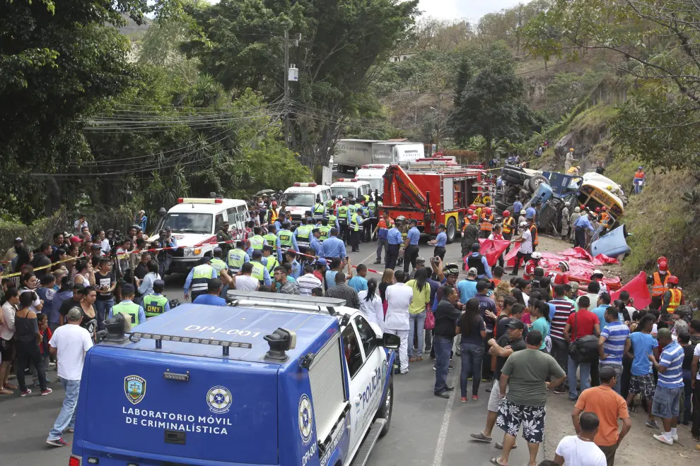 Grave accidente de autobús en Honduras