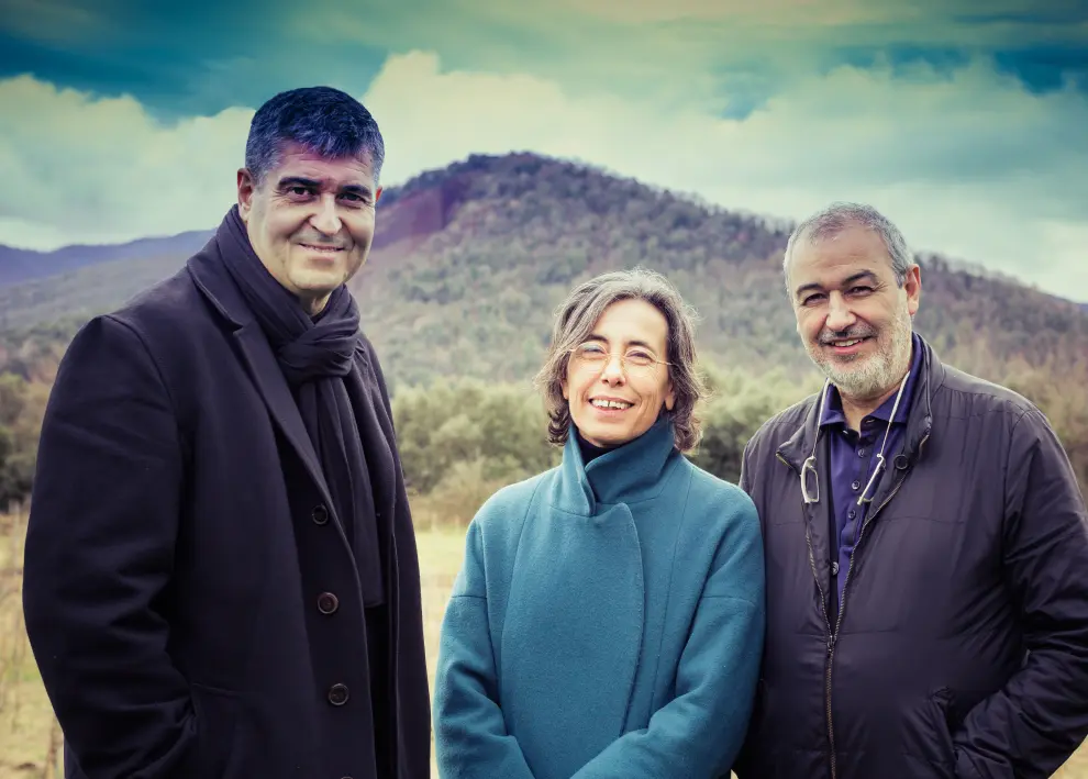 Los arquitectos Rafael Aranda, Carme Pigem y Ramón Vilalta, galardonados con el Premio Pritzker 2017 y algunas de sus obras.