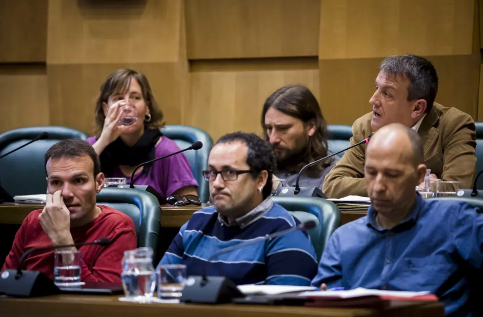 Pleno en el Ayuntamiento de Zaragoza, este lunes.