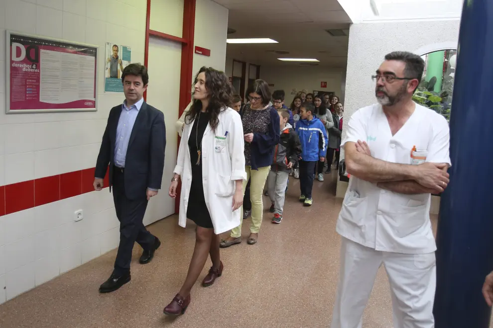 El Consejo de la Ciudad de los Niños y las Niñas visita el hospital San Jorge.