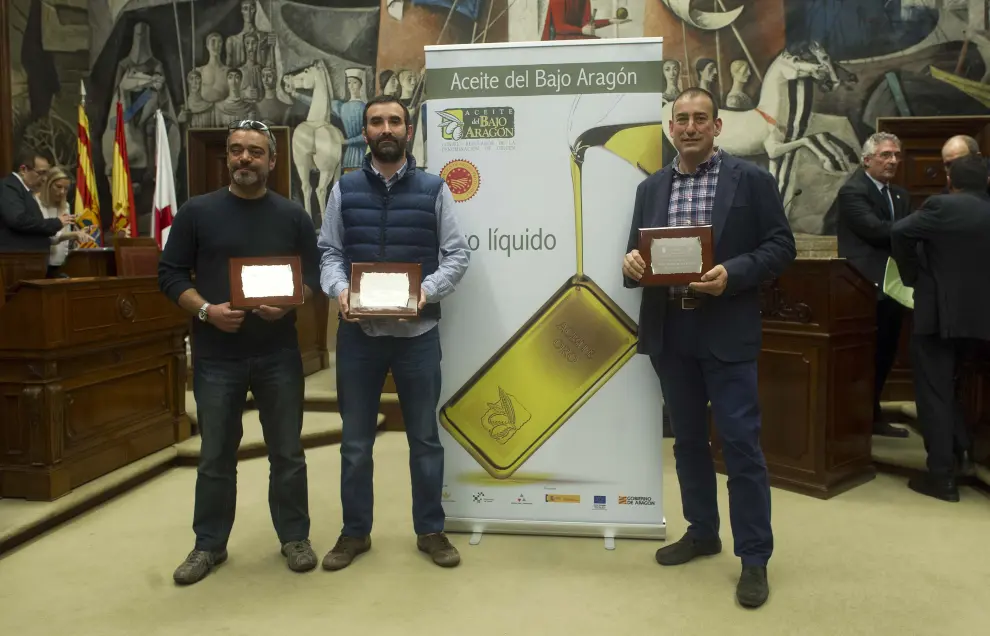 Nacho Gasulla, Javier Sánchez y Florentino Alfonso, los tres maestros almazareros premiados.
